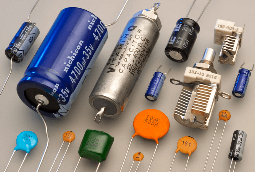  Capacitors